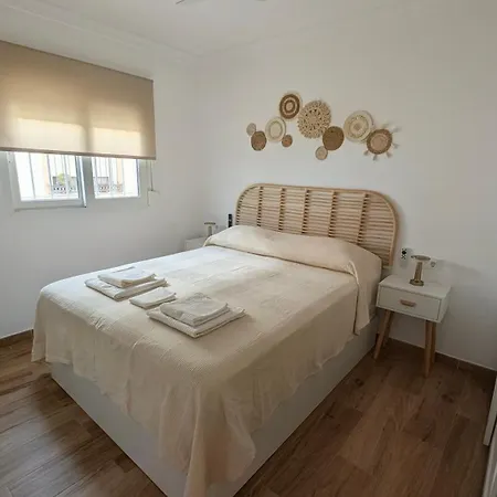 Apartamento My Tiny Total Eclipse 2027 View 3 Mins Walk Barbate